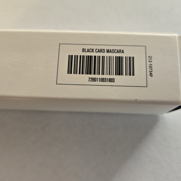 IL MAKIAGE NWT BLACK CARD MASCARA - Picture 8 of 9